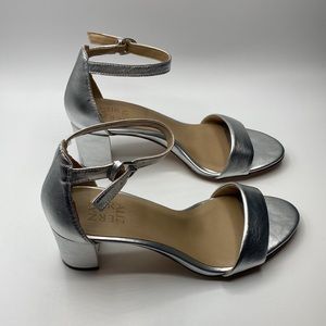 Naturalizer Womens Vera Ankle Strap Block Heel Dress Sandal